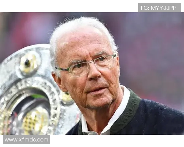 2号球衣背后传奇球星解析:从贝肯鲍尔到现代足坛的传承与变革 2号球衣背后传奇球星解析:从贝肯鲍尔到现代足坛的传承与变革