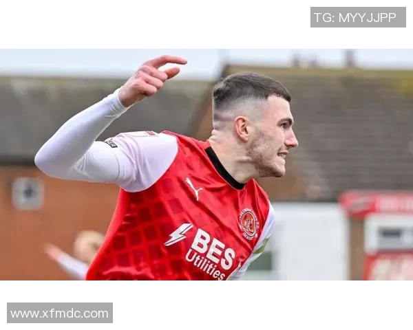 朴次茅斯足球俱乐部球星精彩表现回顾与未来发展展望