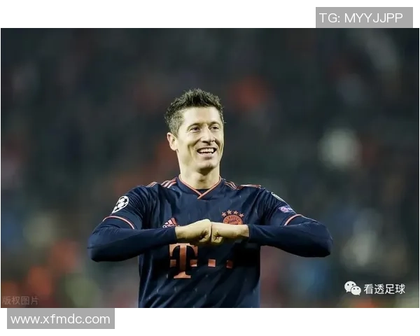 足球传奇球星背景壁纸精选 展现足坛巨星风采与激情瞬间